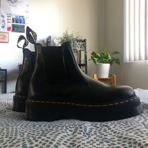Dr. Martens 2976 Quads (Platform Chelsea Boots)